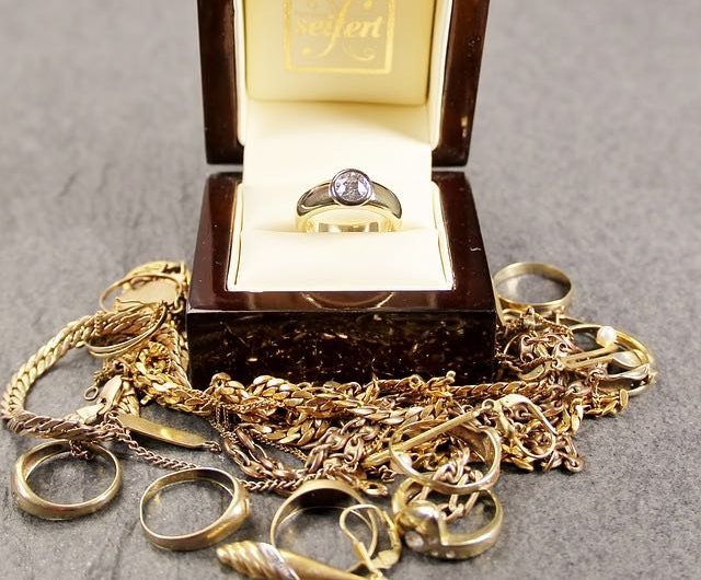 Les meilleures façons de vendre ses bijoux en or