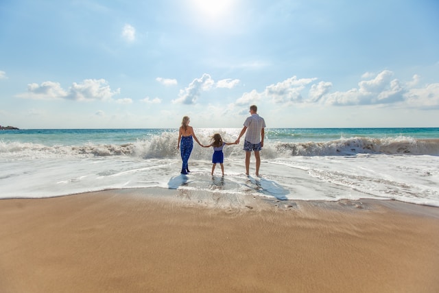 Vacances en famille : les destinations les plus adaptées pour un séjour mémorable avec les enfants